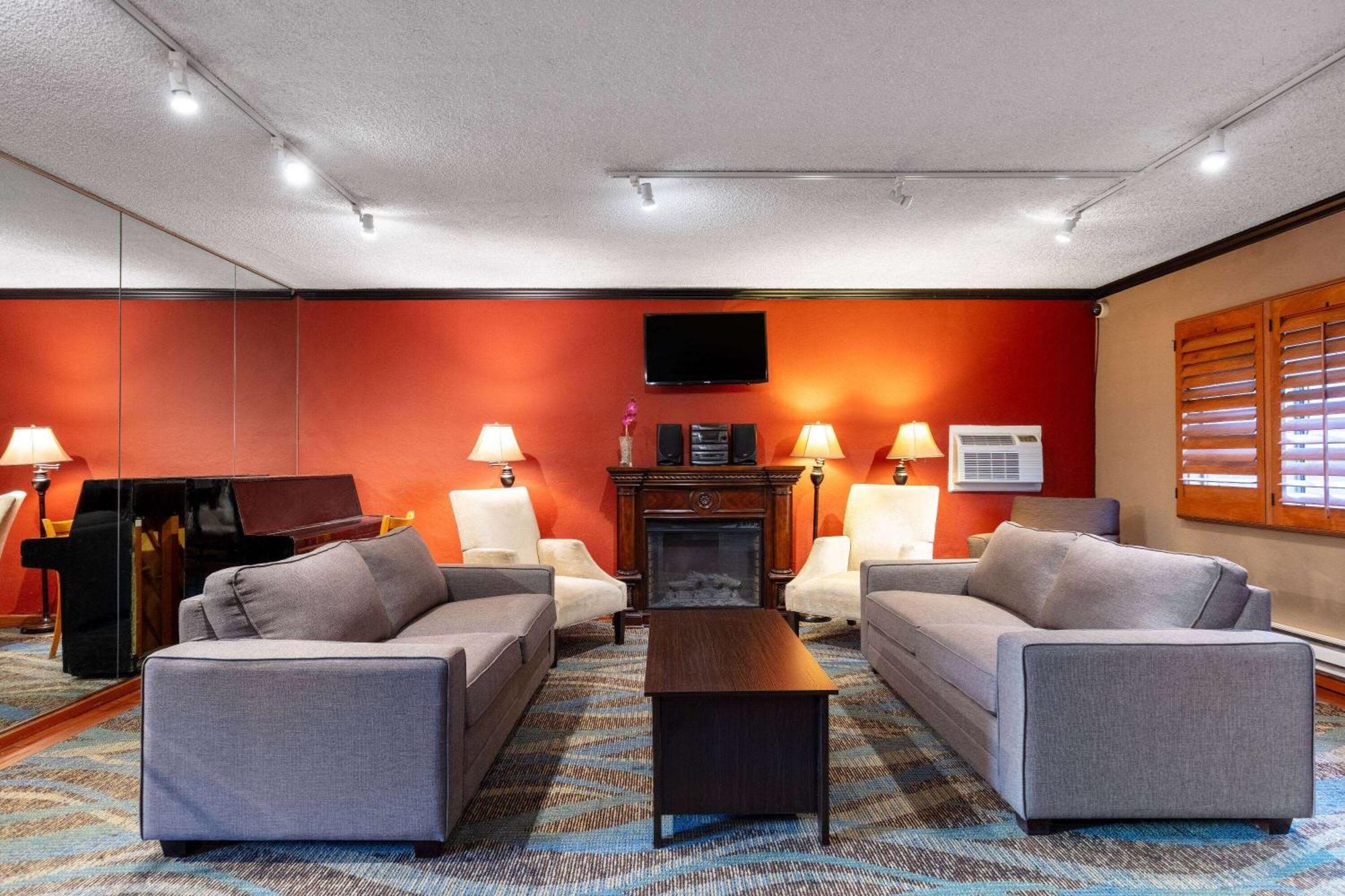 Travelodge By Wyndham Seattle By The Space Needle Exterior foto